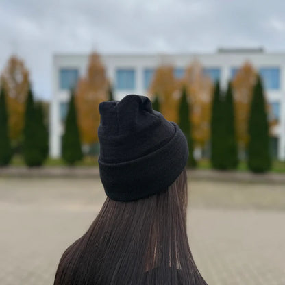 Satini – Koniec z puszeniem włosów!