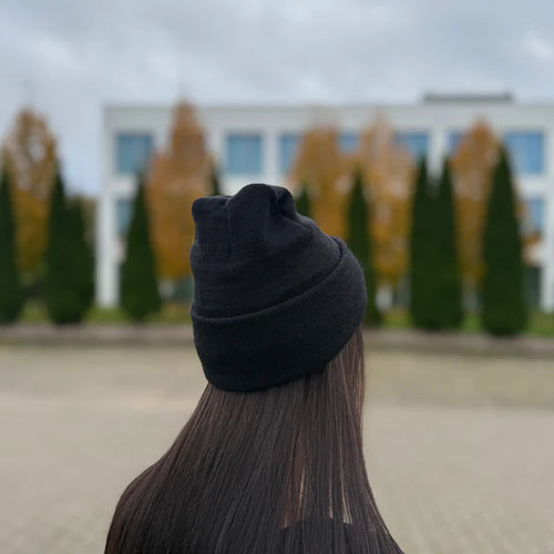 Satini – Koniec z puszeniem włosów!